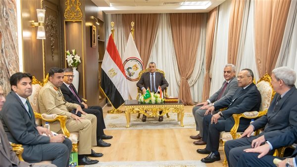 وزير الإنتاج الحربي