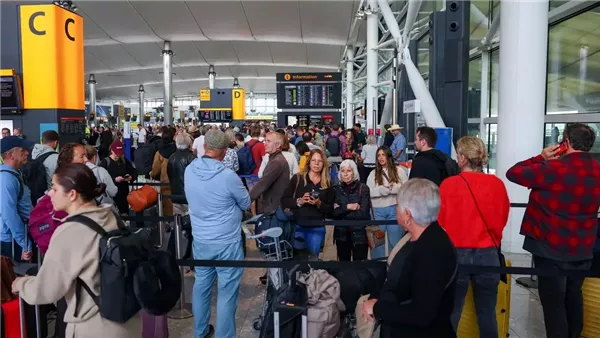 مطار هيثرو في لندن