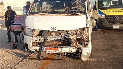 إصابة 9 أشخاص في انقلاب ميكروباص على محور منفلوط بأسيوط| صور وأسماء