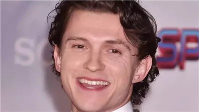 إصابة توم هولاند تتسبب في إيقاف تصوير فيلم سبايدرمان الجديد.. ما القصة؟