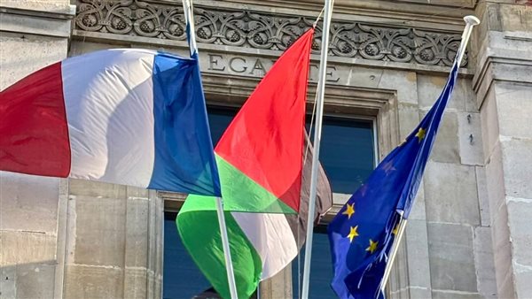 العلم الفلسطيني 