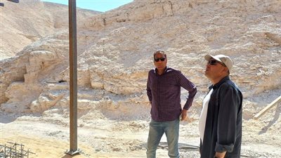تطوير كافيتريا وادي الملوك لخدمة الزوار.. ومدير آثار الأقصر يتابع الأعمال| صور