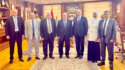 رئيس هيئة النيابة الإدارية يستقبل وفدًا من أعضاء هيئة التدريس بجامعة الأزهر