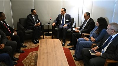 رئيس الوزراء يلتقي نظيره السوداني بمقر الأمم المتحدة بنيويورك