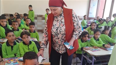 وكيل تعليم السويس تتابع انتظام العملية التعليمية بمدارس المحافظة