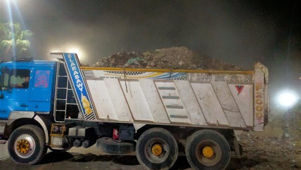  رفع 2000 طن مخلفات