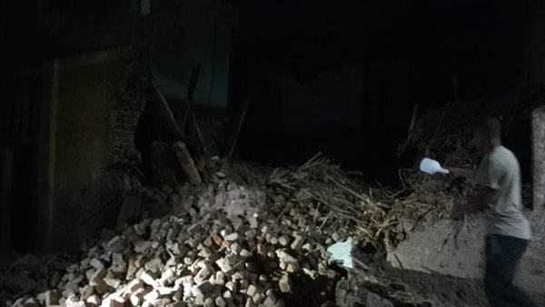 انهيار منزل