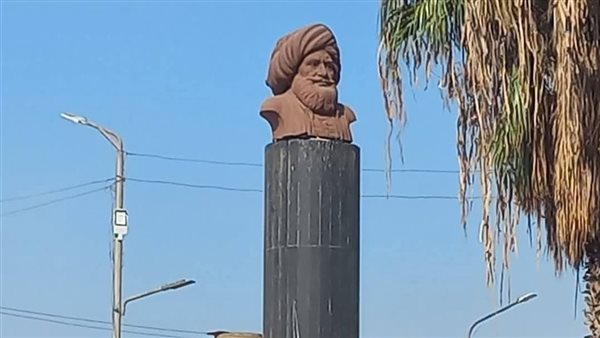 التمثال بعد تغيير