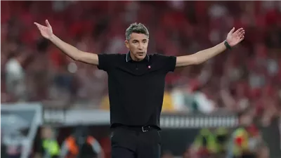 200 ألف يورو تفصل برونو لاج عن الموافقة على تدريب الأهلي