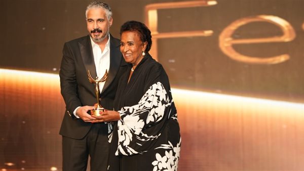 الشيخة نعيمة الأحمد