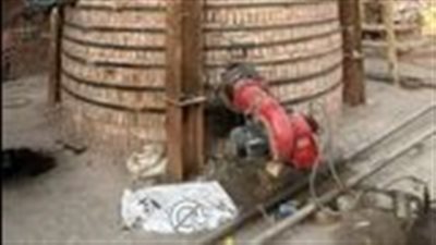 بمواد مجهولة المصدر.. ضبط مصنع إعادة تدوير زيوت محركات السيارات المستعملة بالجيزة 