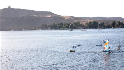 محافظ أسوان يكلف نائبه لحضور أولى فعاليات أسبوع الاحتفال باليوم العالمي للسياحة بتنظيم عروض مائية