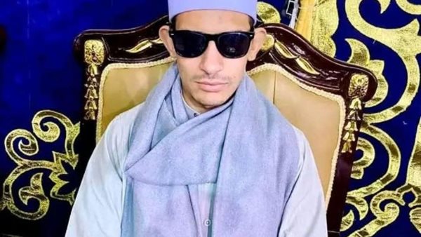 وفاة القارئ عادل