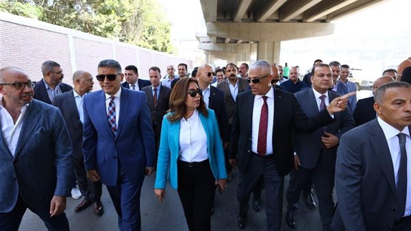  الدكتورة منال عوض