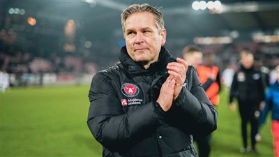 بوجون شتشين البولندي: كنا نعلم مفاوضات الأهلي مع توماسبيرج.. لكنه أكد لنا انضمامه إلينا 