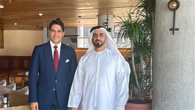 شخصية استثنائية.. أحمد أبو هشيمة يلتقي الشيخ سيف بن زايد آل نهيان نائب رئيس الوزراء الإماراتي