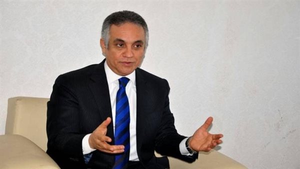  المستشار محمود الشريف