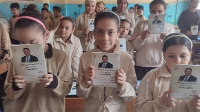 بعد وقائع متكررة | التعليم تحذر من التطرق للقضايا السياسية بالمدارس.. وتؤكد: الدعاية الانتخابية محظورة تمامًا