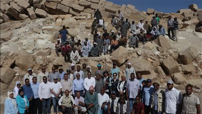 أمين الأعلى للآثار يتفقد مشروعي ترميم الصرح الأول لمعبد الرامسيوم ومقبرة تحتمس الثاني | صور 