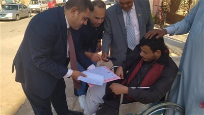 عبر الفيديو كونفرانس.. تسليم 10 عقود عمل لذوي الهمم بجنوب سيناء