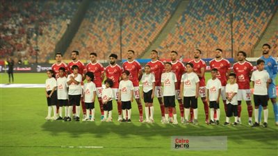 بسبب قيمتها المالية.. الأهلي يدرس تعديل عقود هاني ومروان عطية وشوبير