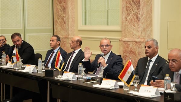 خلال اللقاء