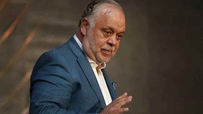أشرف زكي يتراجع عن الاستقالة بعد زيارة مفاجئة من مجلس نقابة المهن التمثيلية