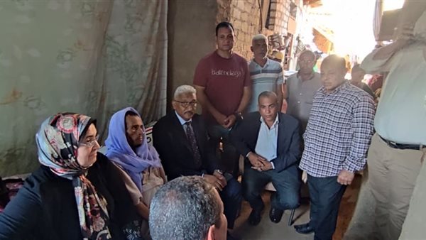 علاء ووفد المحافظة