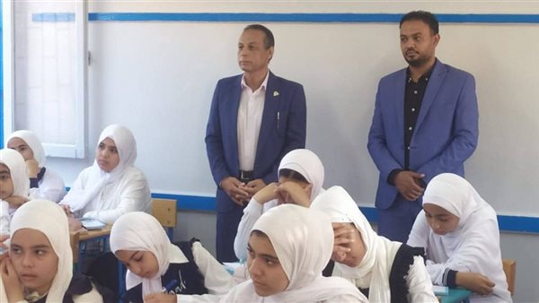 أحمد غيث مدير الإدارة