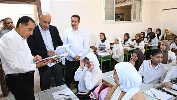 جانب من جولة رئيس