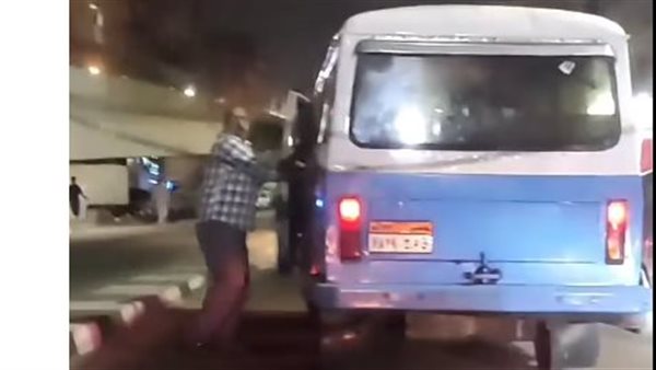 جانب من الفيديو 