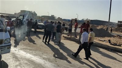 إصابة 10 أشخاص في تصادم ميكروباص وسيارة نصف نقل بالمنوفية