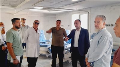 استعدادًا لافتتاحه.. وكيل صحة سيناء يتفقد أعمال تطوير مبنى الكلى الجديد بمستشفى العريش 