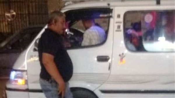 ضبط سيارات الميكروباص