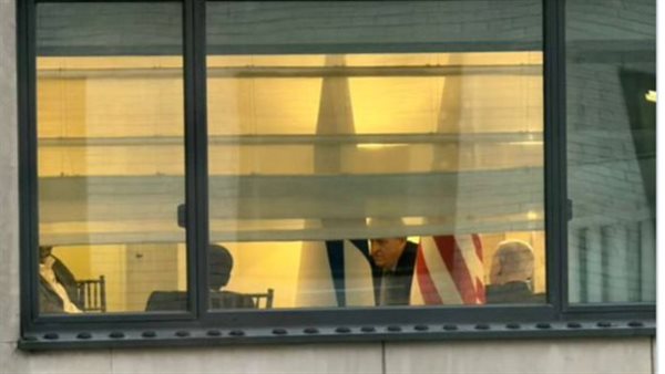 صورة نتنياهو في نيويورك