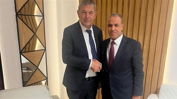 بدر عبدالعاطي ـ فيليب