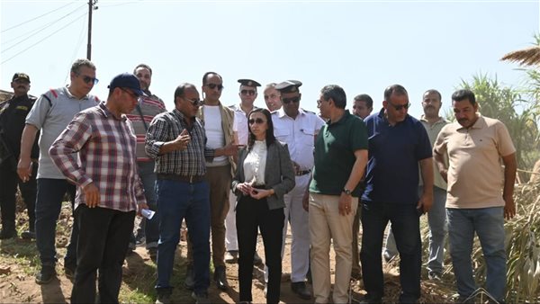 محافظ البحيرة تتفقد