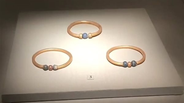 أسورة ذهبية - أرشيفية