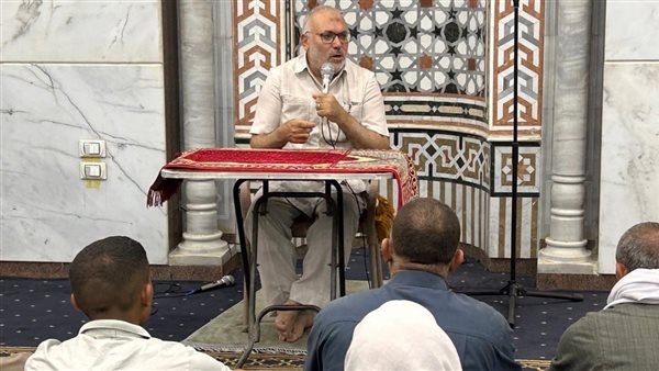 جانب من الندوات 