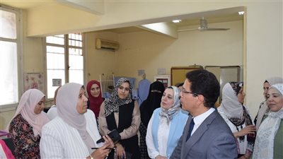 رئيس جامعة بنها يتفقد سير العملية التعليمية بالمعهد الفني للتمريض