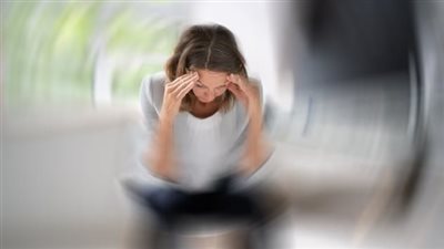 القلق والدوار قد يكون علامة تحذيرية لوجود ورم حميد في المخ | دراسة