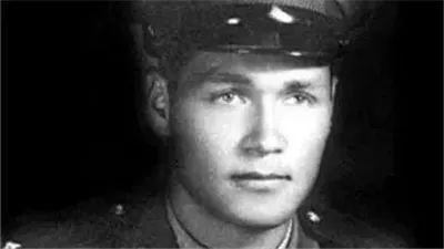 ابنة الشهيد أحمد حسن صائد الطائرات في حرب أكتوبر تحكي كواليس مؤثرة عن والدها