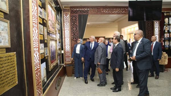 جانب من جولة محافظ