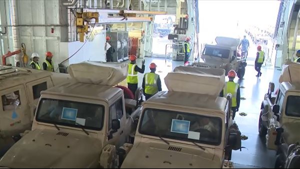 الداخلية تهدي القوات