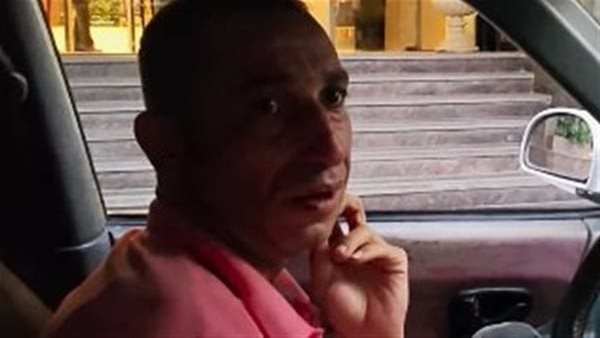 العم أحمد سائق التاكسي