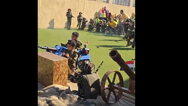 طلاب مدرسة النيل