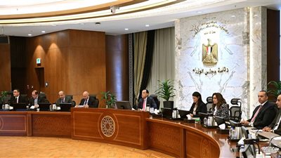الحكومة: الموافقة على طرح 5 مشاريع جديدة بنظام المشاركة مع القطاع الخاص