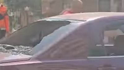 كسر زجاج السيارة.. اتهام شخص بالتعدي على سيارة أطفال في المعادي
