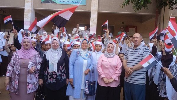 احتفالات أكتوبر بأزهر