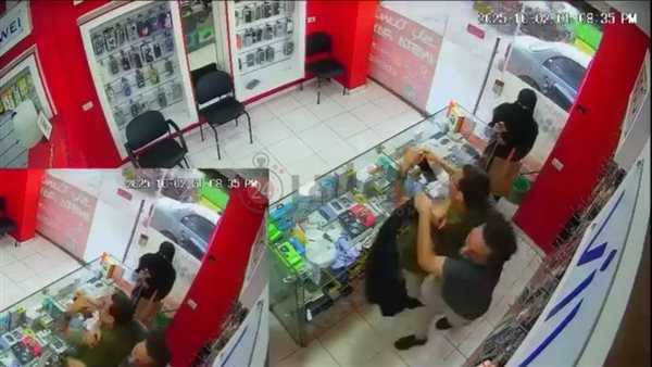 جانب من الفيديو 